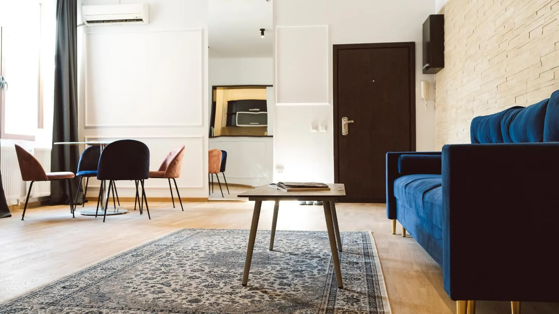 Gala Apartment Athenaeum - Amazing Architecture Bucarest